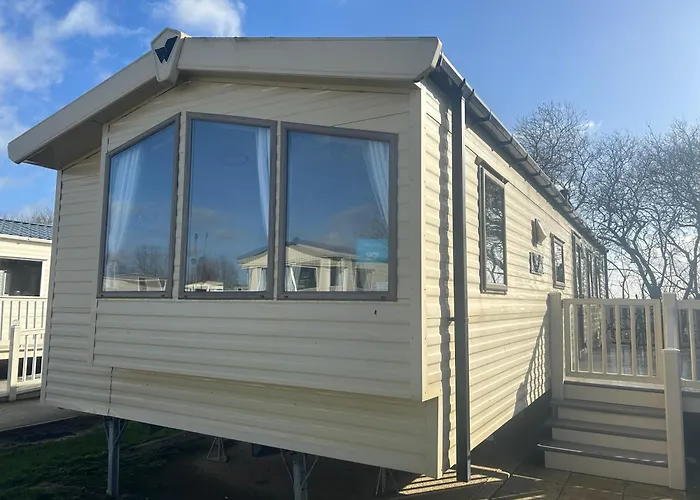 Shells Breaks Tattershall Lakes Shearwater 27