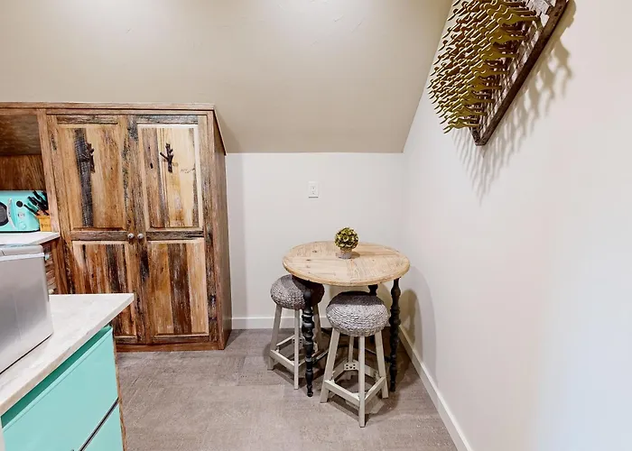 'Lone Star Leisure' Condo W/ Hill Country Views