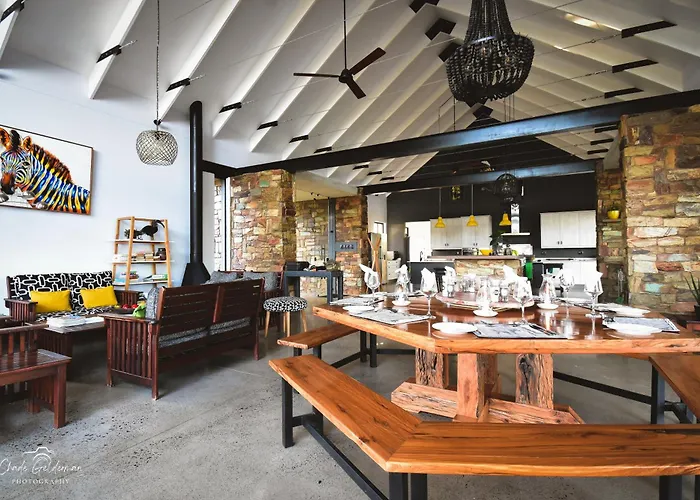 Mohlabetsi Self Catering Bush Lodge