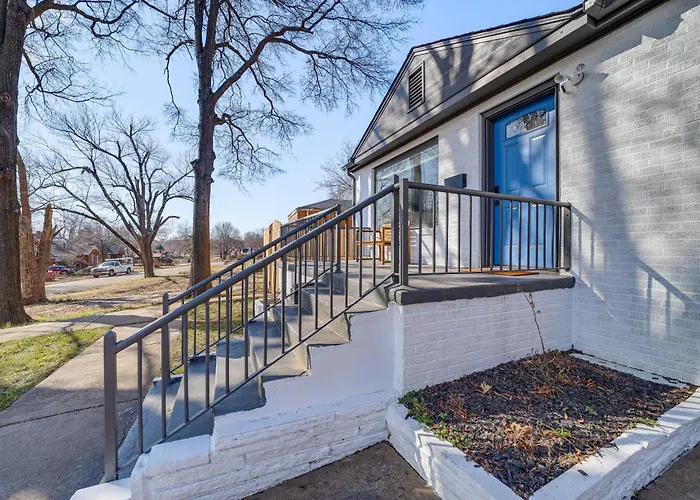 Lovely Tulsa Vacation Rental ~ 3 Mi To Downtown!