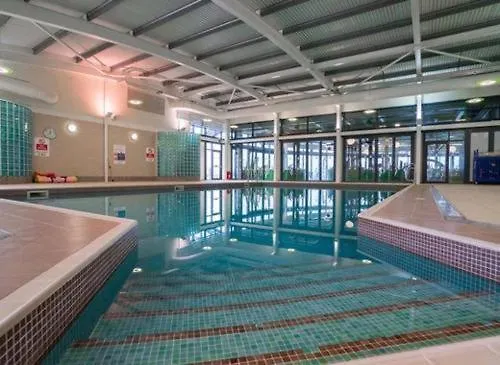 Meadows Luxury Hot Tub Breaks @ Tattershall