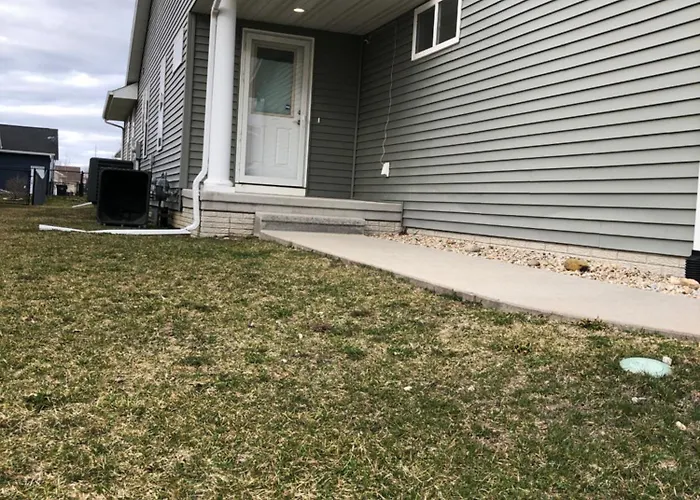 New House With New Furniture At Cedar Rapids