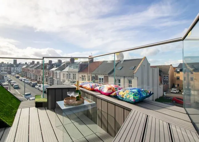 Bespoke Coastal Retreat Whitley Bay - Pass The Keys