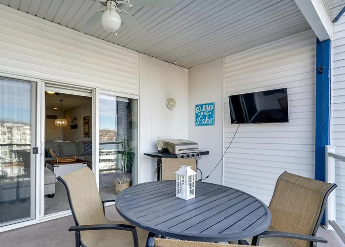 Lake Ozark Condo W/ Water Views & Pool Access!