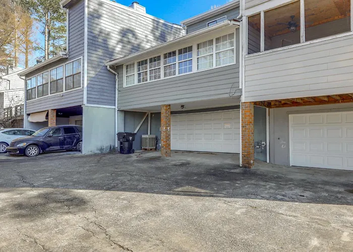 Atlanta Vacation Rental ~ 15 Mi To Downtown!