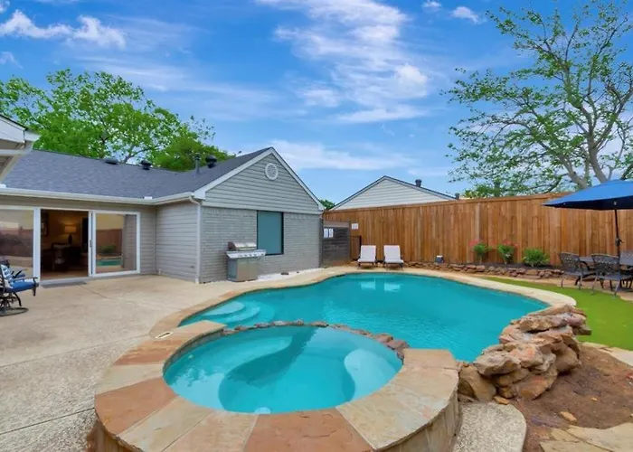Grapevine Oasis, With Pool