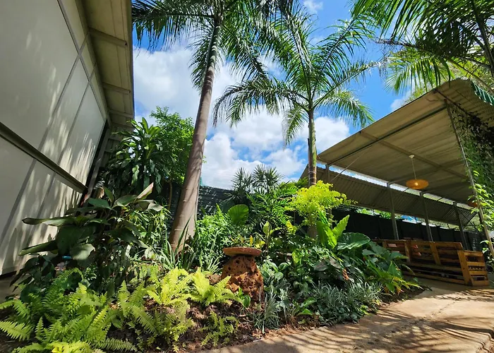 Livingstone Lodge