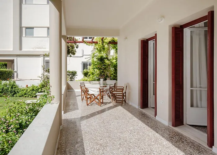 Private House - Garden - Glyfada