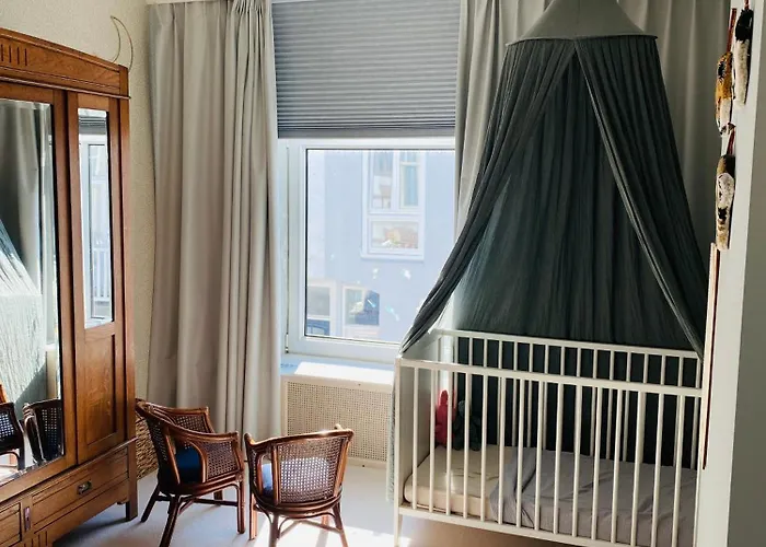 Familiehuis aan zee met ruim dakterras