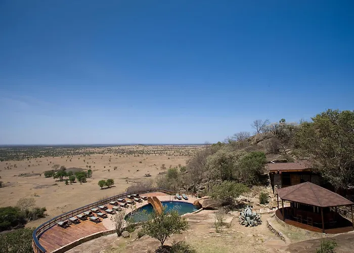 Lobo Wildlife Lodge