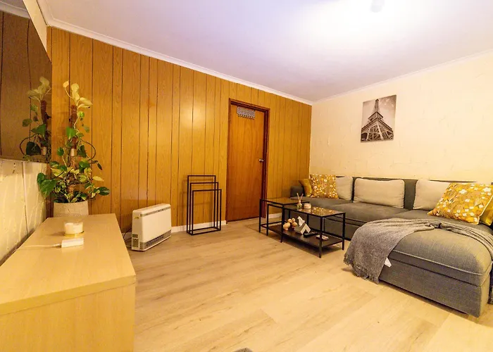 Cooma Guest House