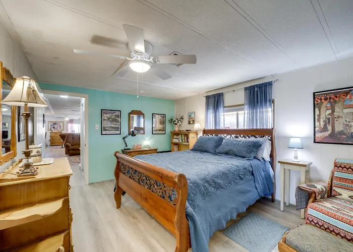 Near Hiking & Wineries: Charming Camp Verde Home!