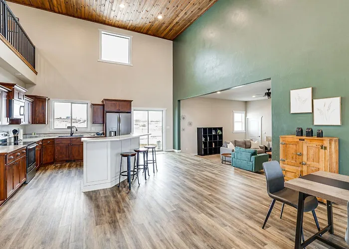 Laptop-Friendly Grangeville Getaway W/ Fire Pit!