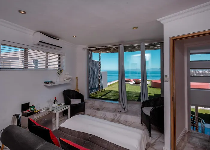 Sea Star Lodge