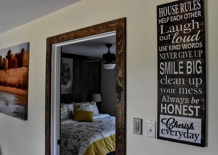Holly Tree Retreat Located In Beautiful Luray, Va.