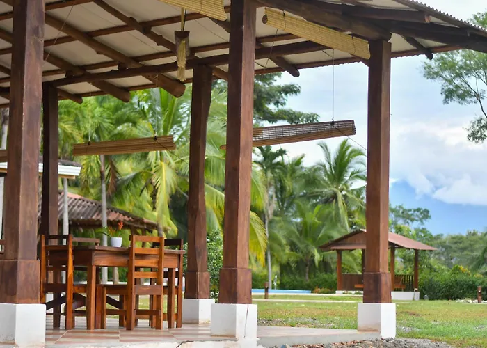 Tarcoles Birding Lodge