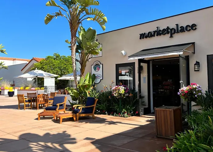 La Costa Luxury Condo - Fully Remodeled