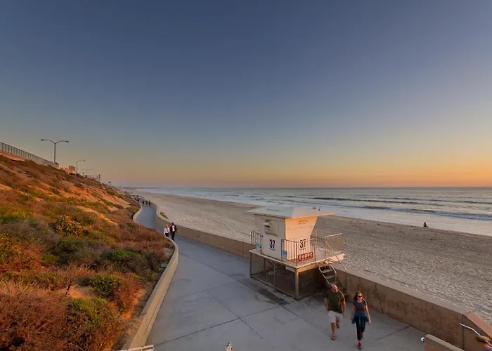 Walk To Beach - Ev Charger - Outdoor Dining - 2Br