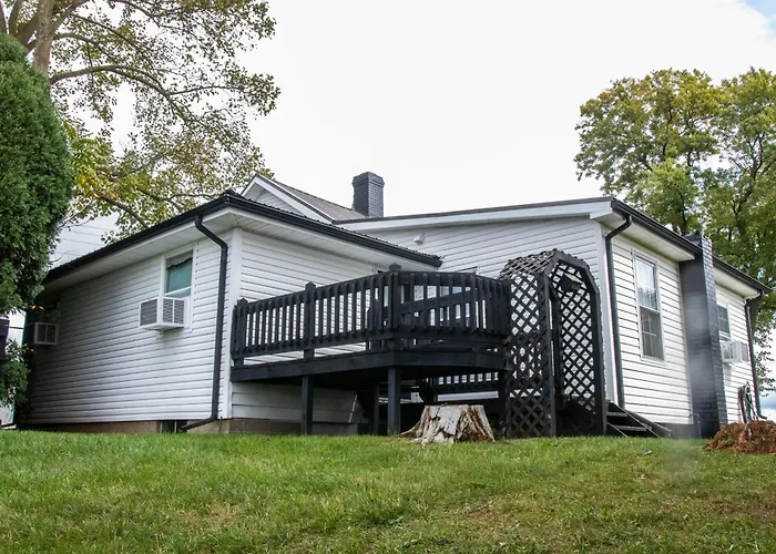 Farmhouse Of Blessings