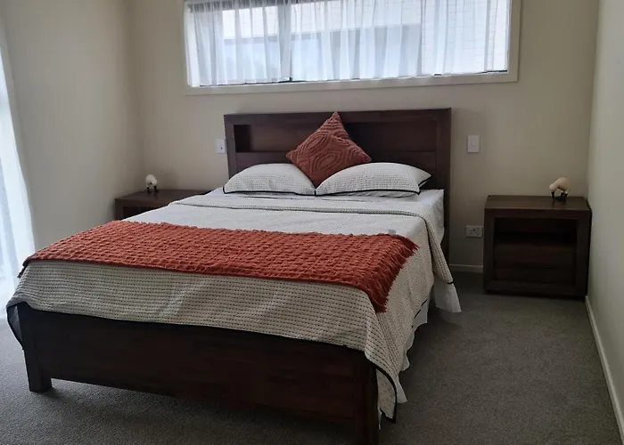 3 Bedroom Home Away From Home In Palmerston North