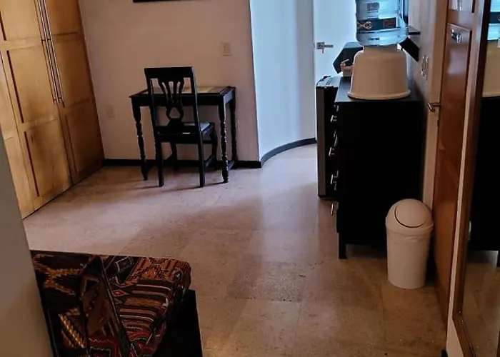 One Bedroom Villa In Marina