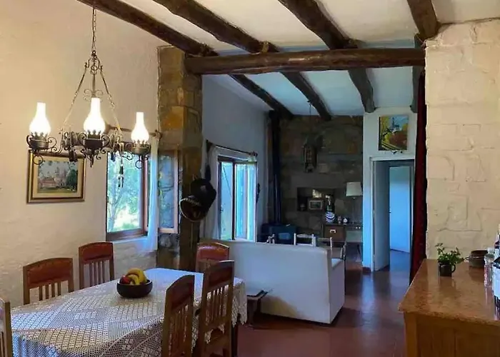 Casa Sacriste/ Familia Ahualli