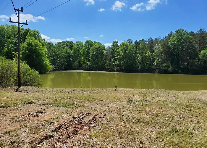 Emmar Blue & Fishing Lake