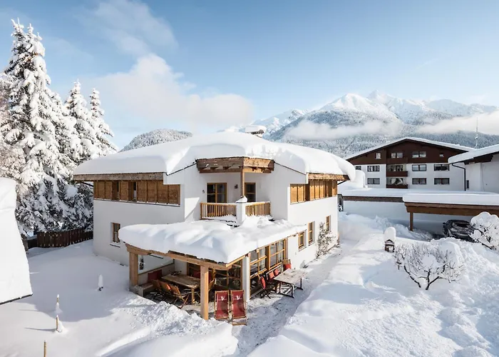 Loewen Chalets