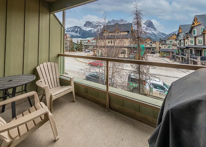 Windtower Lodge - Canmore