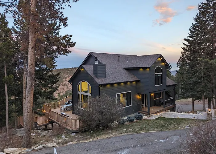 Stay In Evergreen - Denver Mountain Escape