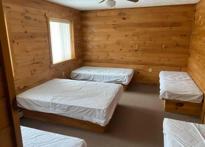 Brimley Lodge / Sleeps 36 / Snowmobile & Orv Trail