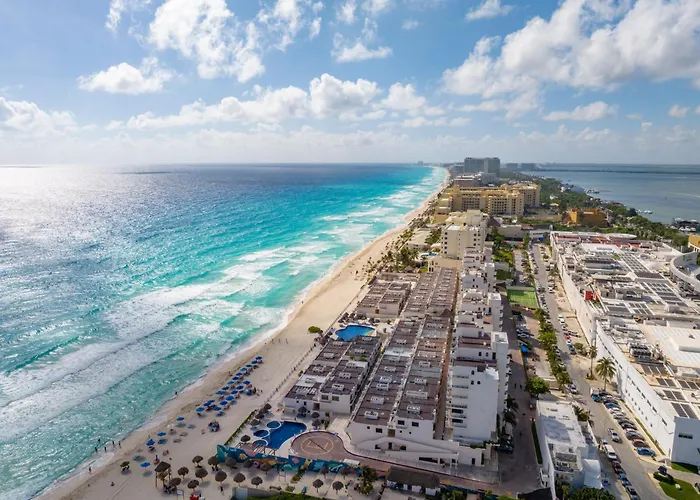 Beachfront Villa 4Br Hotel Zone Cancun