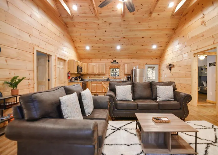 Tsaliwood Cabin