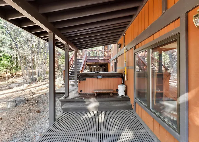 Lake Tahoe Home W/ Hot Tub, Game Room & Sauna!