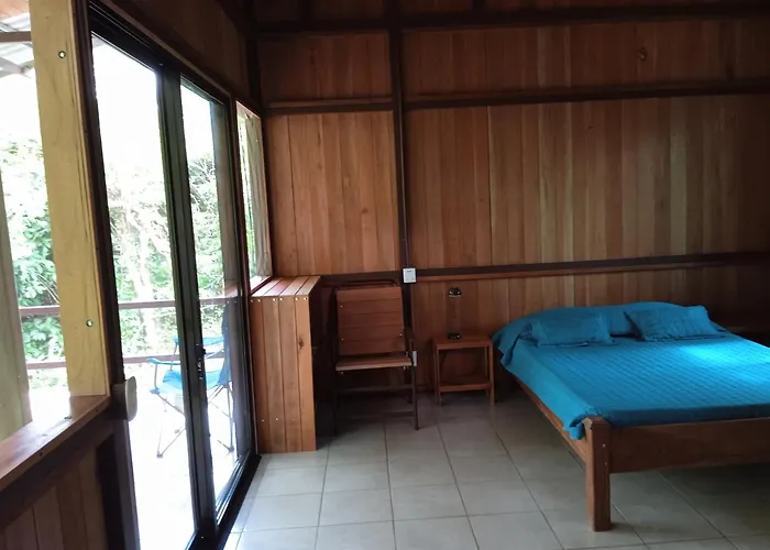 Cabanas Bajo Bosque Drake