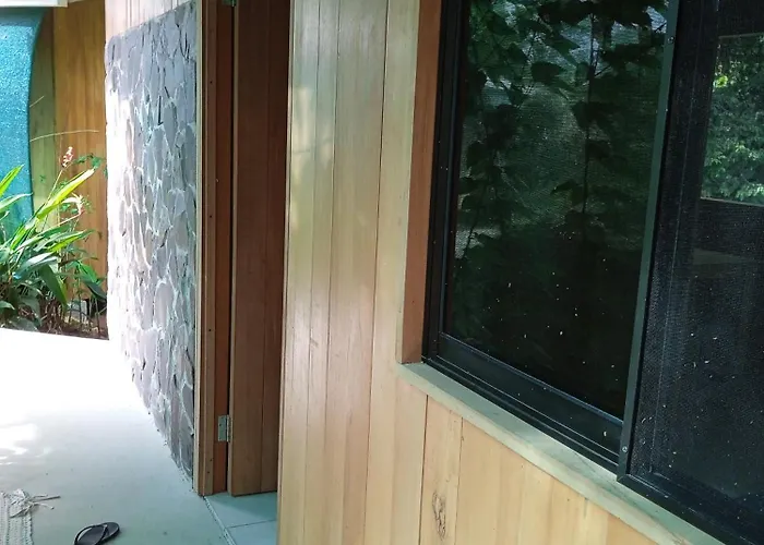 Cabanas Bajo Bosque Drake