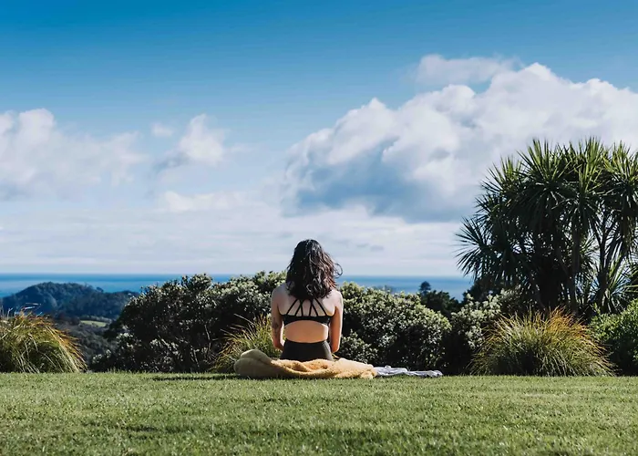 Matapouri & Tutukaka Spectacular Coastal Views- Aroha Luxury Guest Suite
