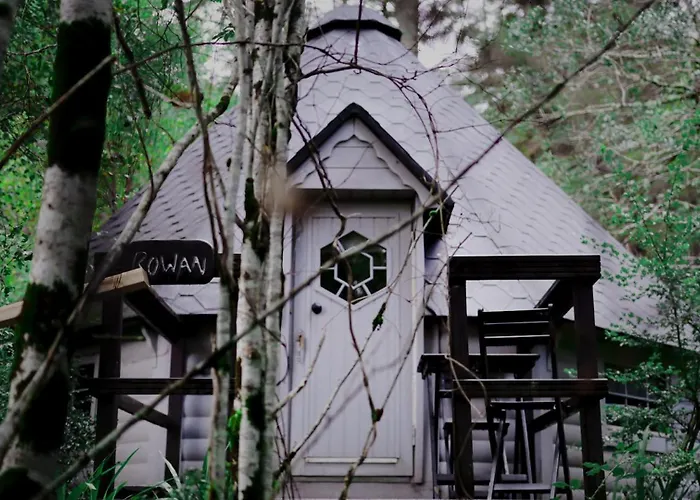 Aos Si Lodges