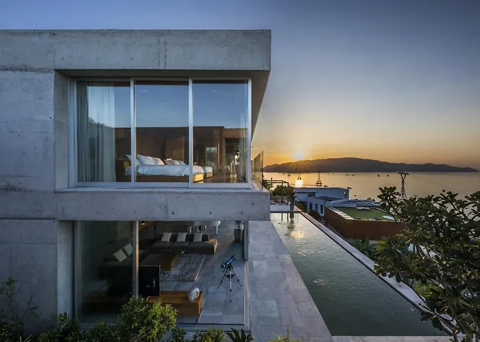 Ocean Front Villa Nha Trang