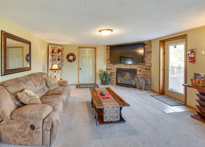 Hill City Hideaway Near Mt Rushmore & Hiking
