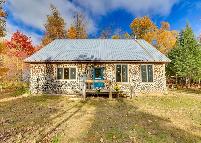 Paradise Cottage: Trail Access Nearby