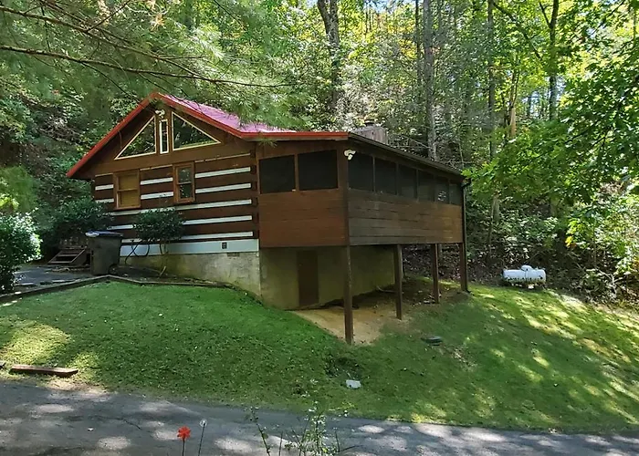 The Robins Nest With Hot Tub