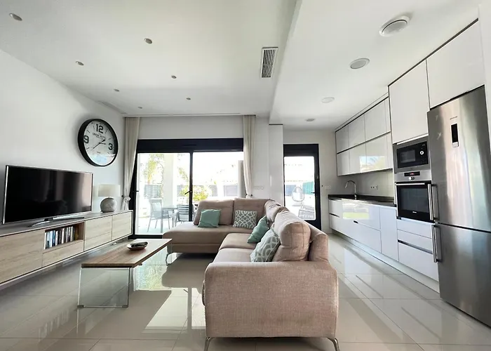 Villa Deluxe La Marina Beach
