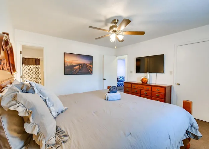 Bullhead City Home < 2 Mi To Colorado River!
