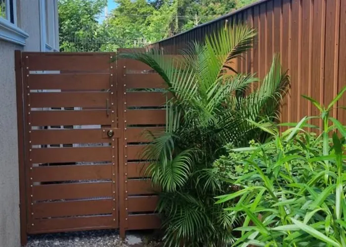 Komfort Getaway Villa At Countrymist