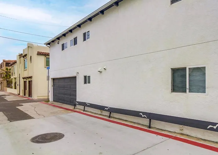 Oceancatcher: Mission Beach Retreat with Ocean View