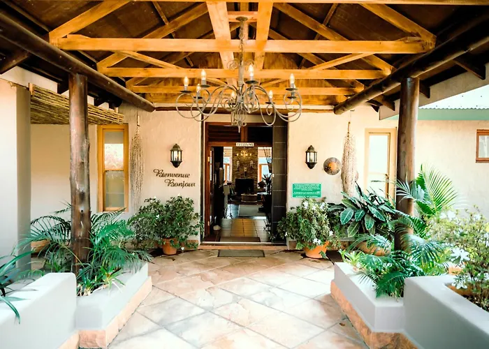 Bambuu Lakeside Lodge