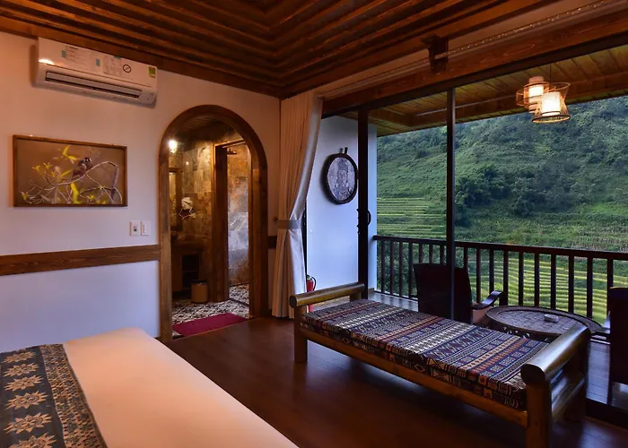 Maison De Lao Chai