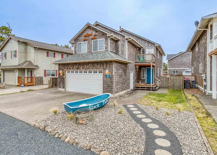 Slack Tide - Meredith Lodging