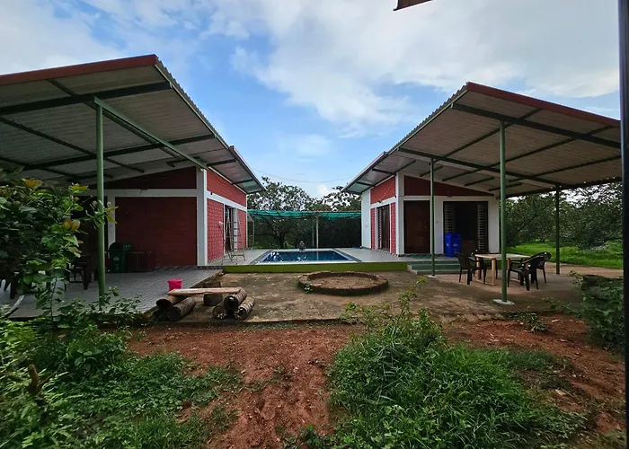 Farmhouse With Pool - Kalavady Farmstay